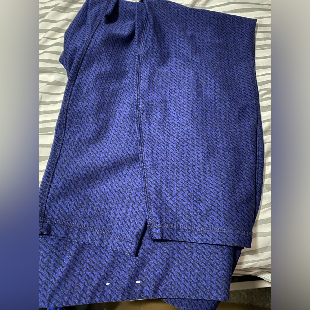 Livi Active (Lane Bryant) leggings 22/24 blue/black design